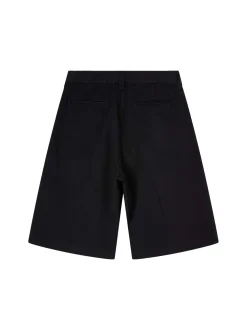 Adams Short