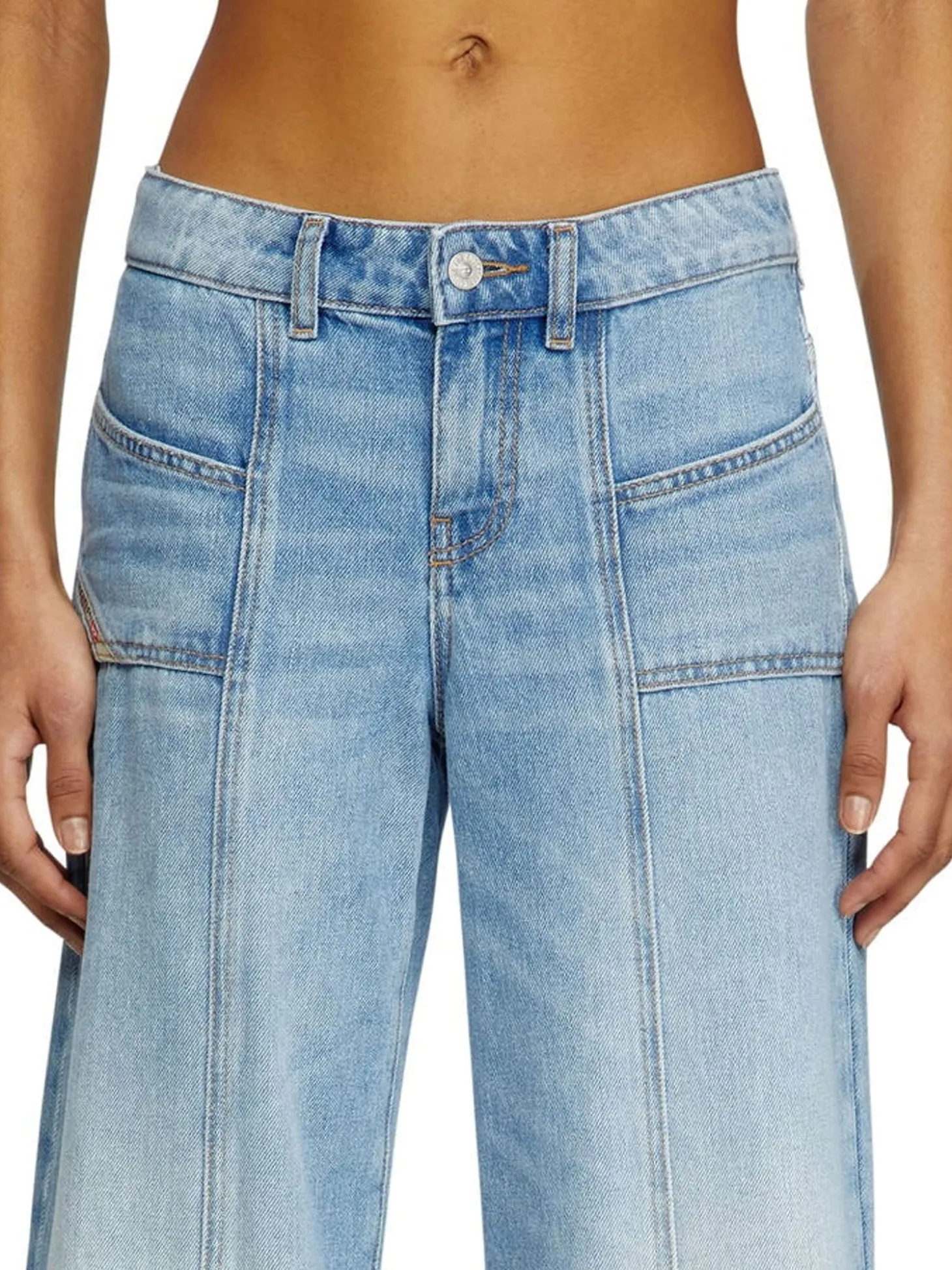 D Akii Jeans