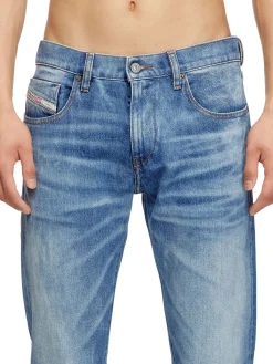 2019 D-strukt Jeans