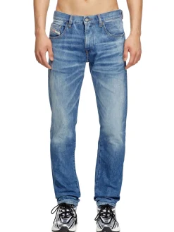 2019 D-strukt Jeans
