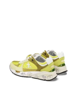 Mased Sneakers
