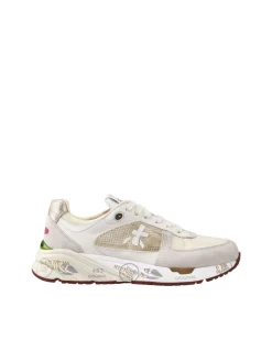 Mased Sneakers