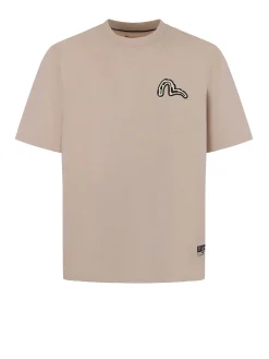 T-shirt vestibilità regolare con stampa gabbiano e totem Daruma